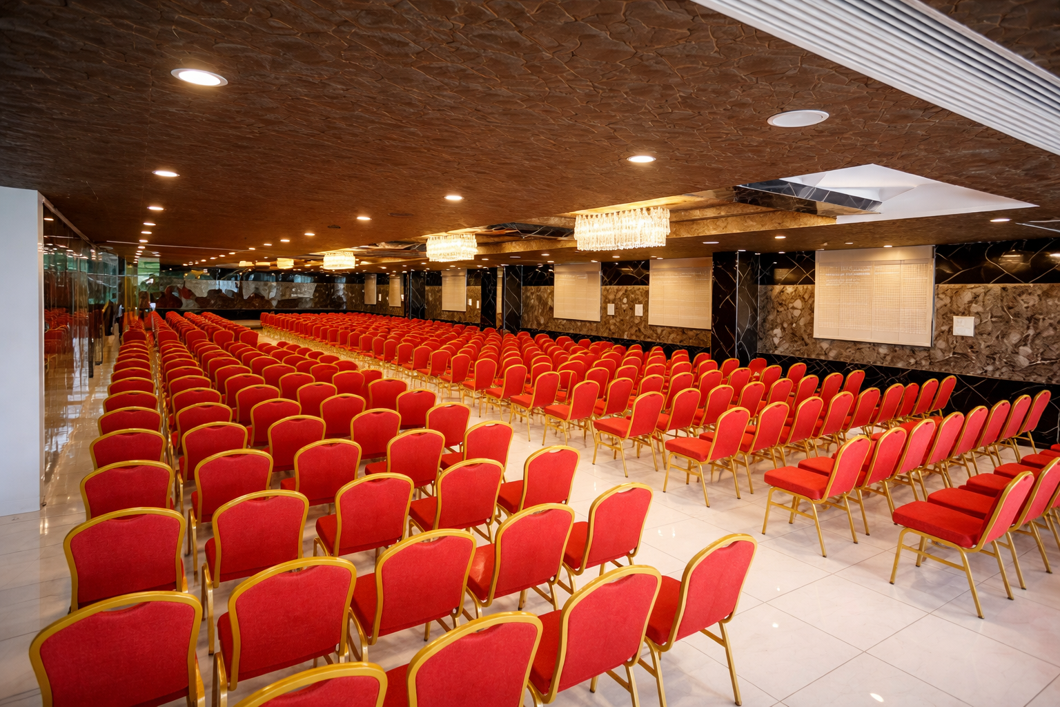 Grand Banquet Hall - Royal Nandhana Wedding Venue Doddaballapura